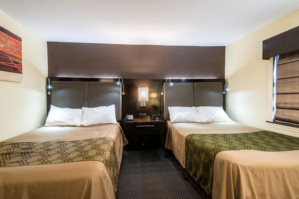 Econo Lodge Saint Albans Eksteriør billede
