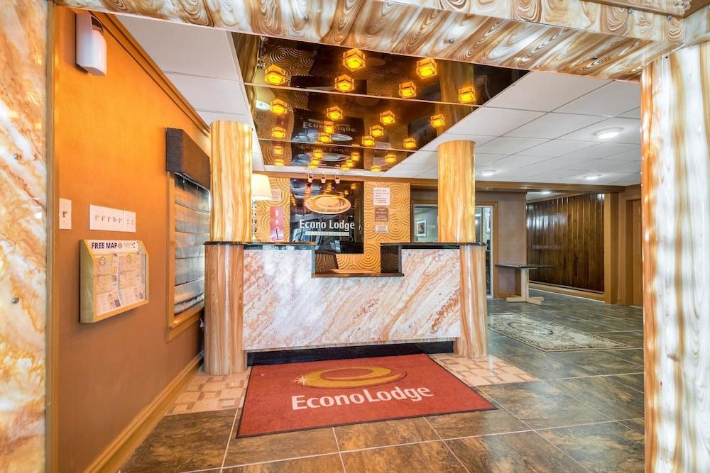 Econo Lodge Saint Albans Eksteriør billede