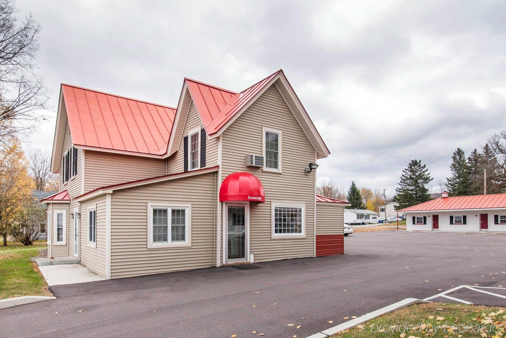 Econo Lodge Saint Albans Eksteriør billede