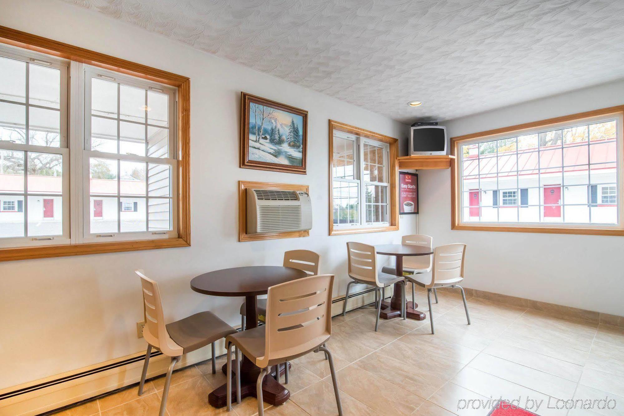 Econo Lodge Saint Albans Eksteriør billede