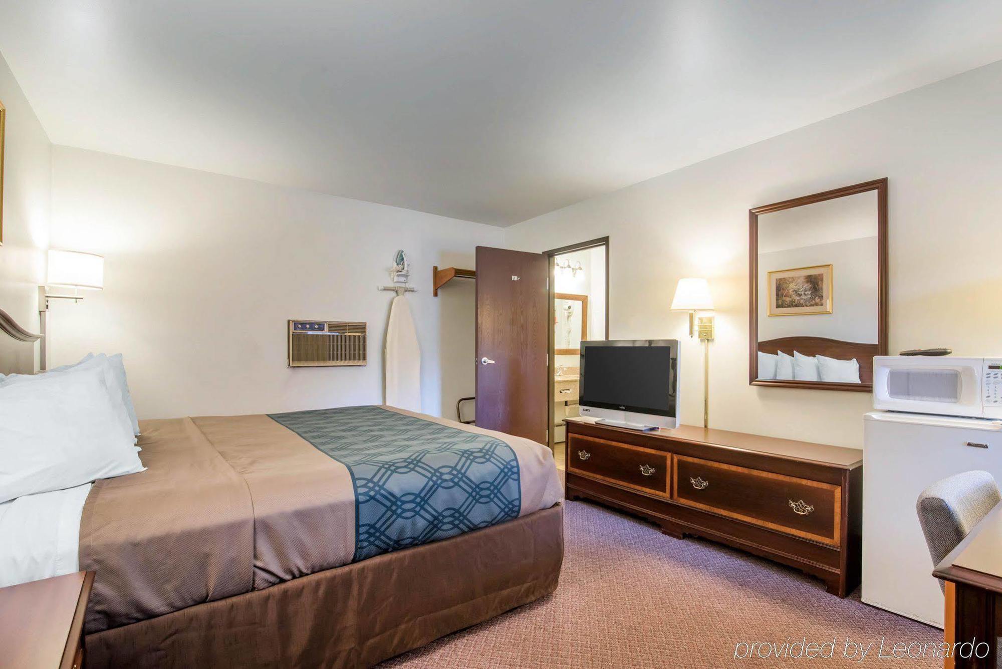 Econo Lodge Saint Albans Eksteriør billede