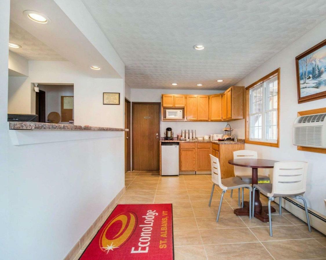 Econo Lodge Saint Albans Eksteriør billede