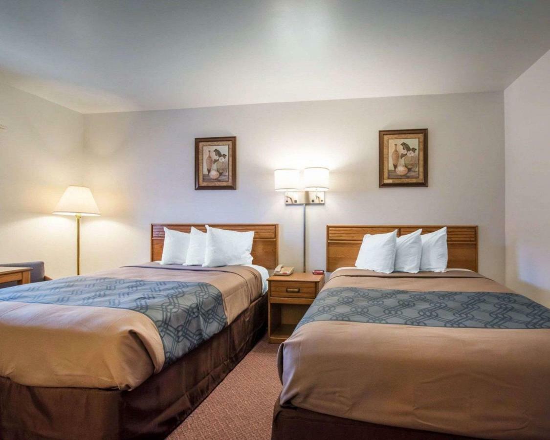Econo Lodge Saint Albans Eksteriør billede